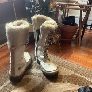 Winter boots